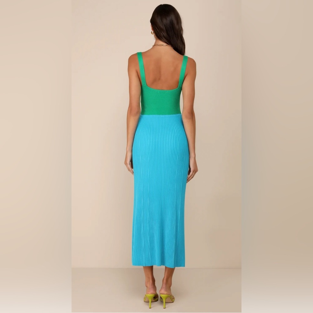 BRAND NEW Lulu’s Green and Blue Color Block Cutout Ribbed Knit Form Fitted Dress - Picture 3 of 12